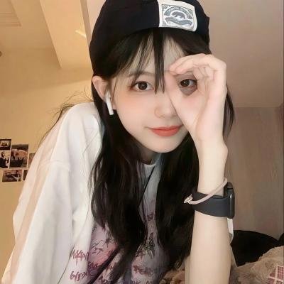 笼中女囚
